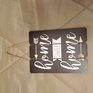 Home Sweet Home sign